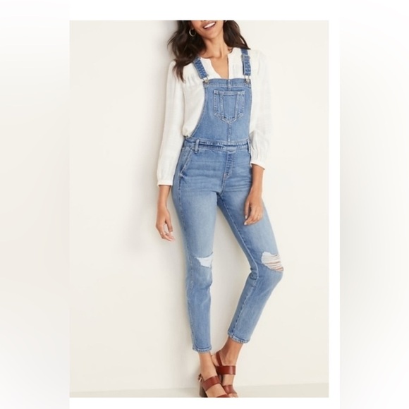 Old Navy Classic Blue Denim Overalls straight leg size 2. - Picture 1 of 13